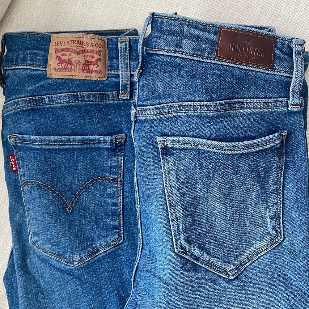 2 Distressed Jeans Levi’s/Hollister